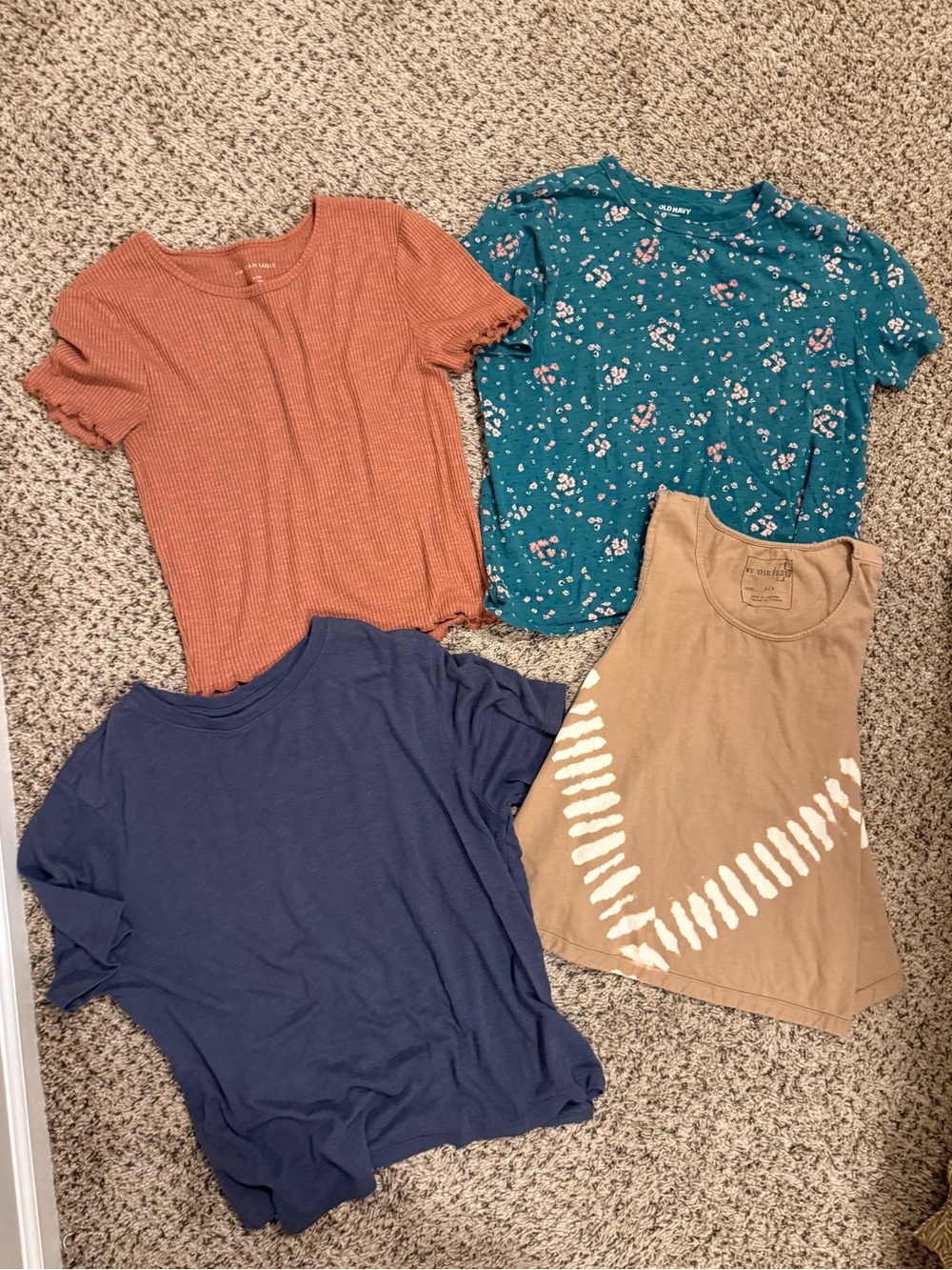 Women’s Assorted Tops Bundle- Old Navy, Free People, Target, American Eagle